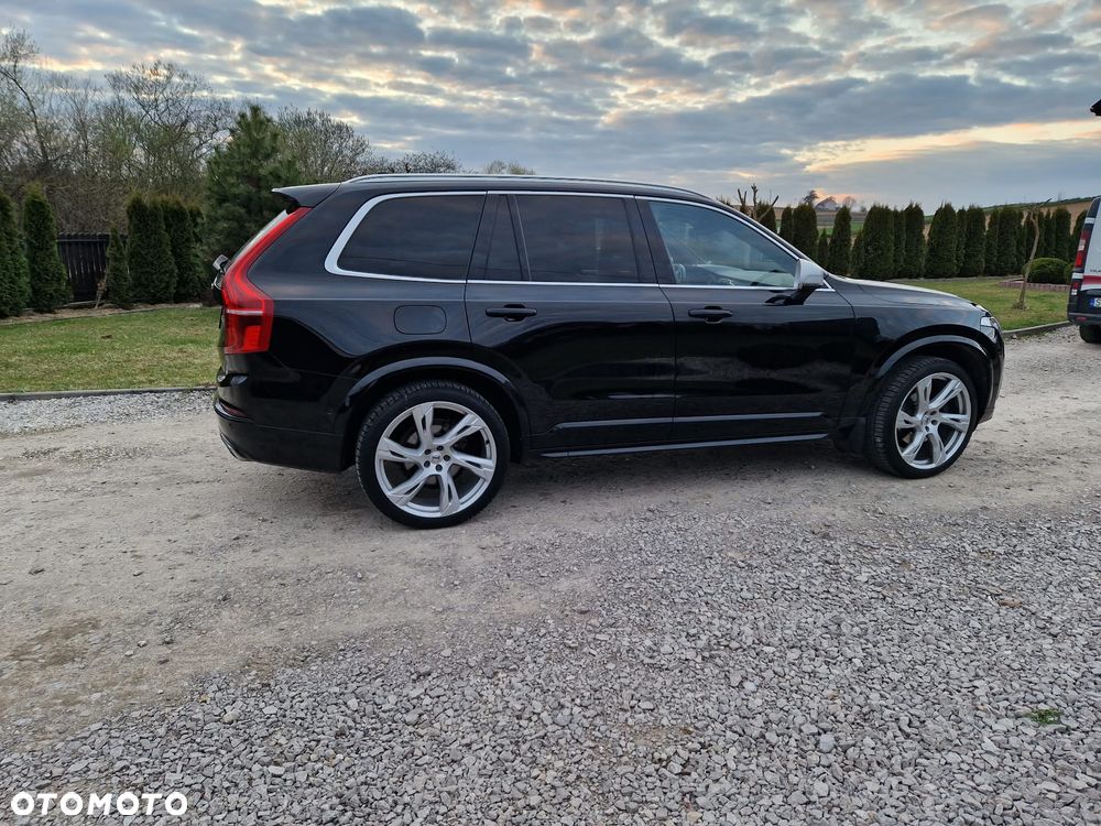 Volvo XC 90 D5 AWD R-Design 7os - 7