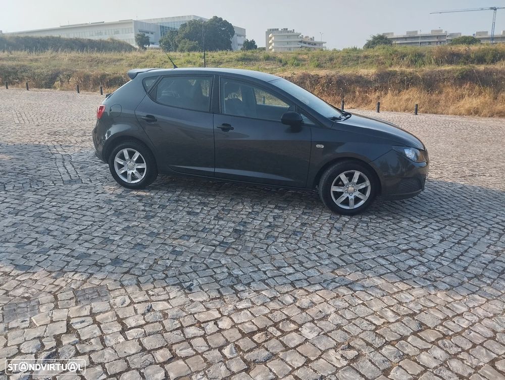 SEAT Ibiza 1.2 12V Reference - 5