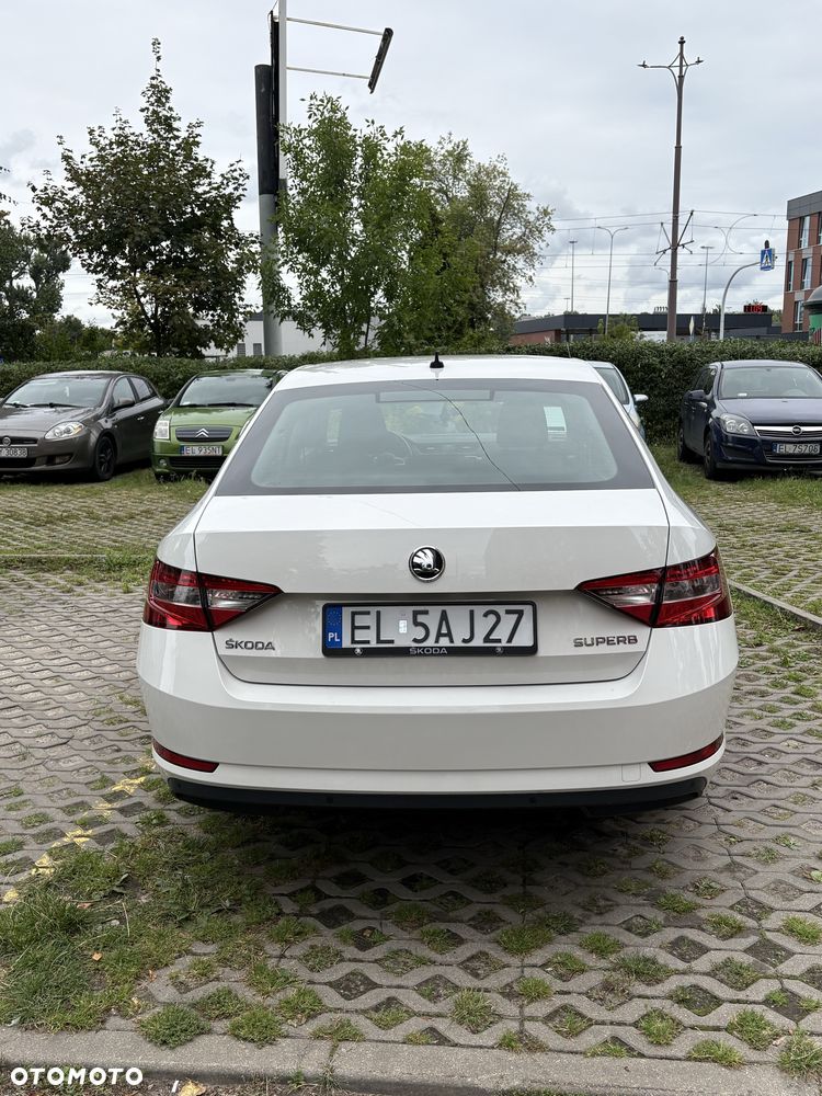 Skoda Superb - 4