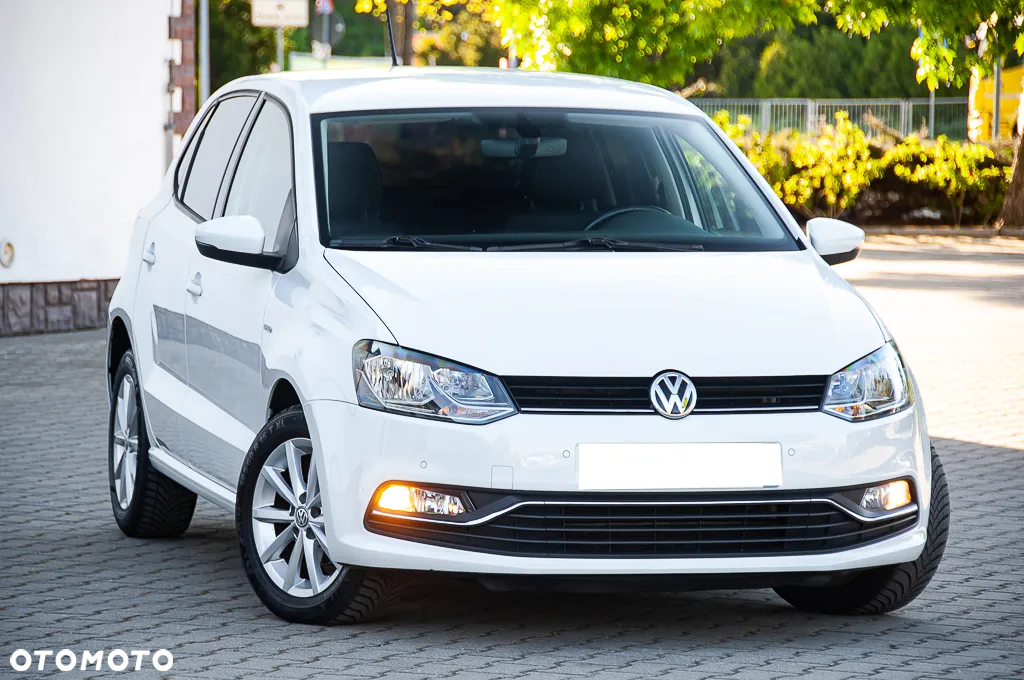 Volkswagen Polo 1.4 TDI (Blue Motion Technology) DSG Highline - 2