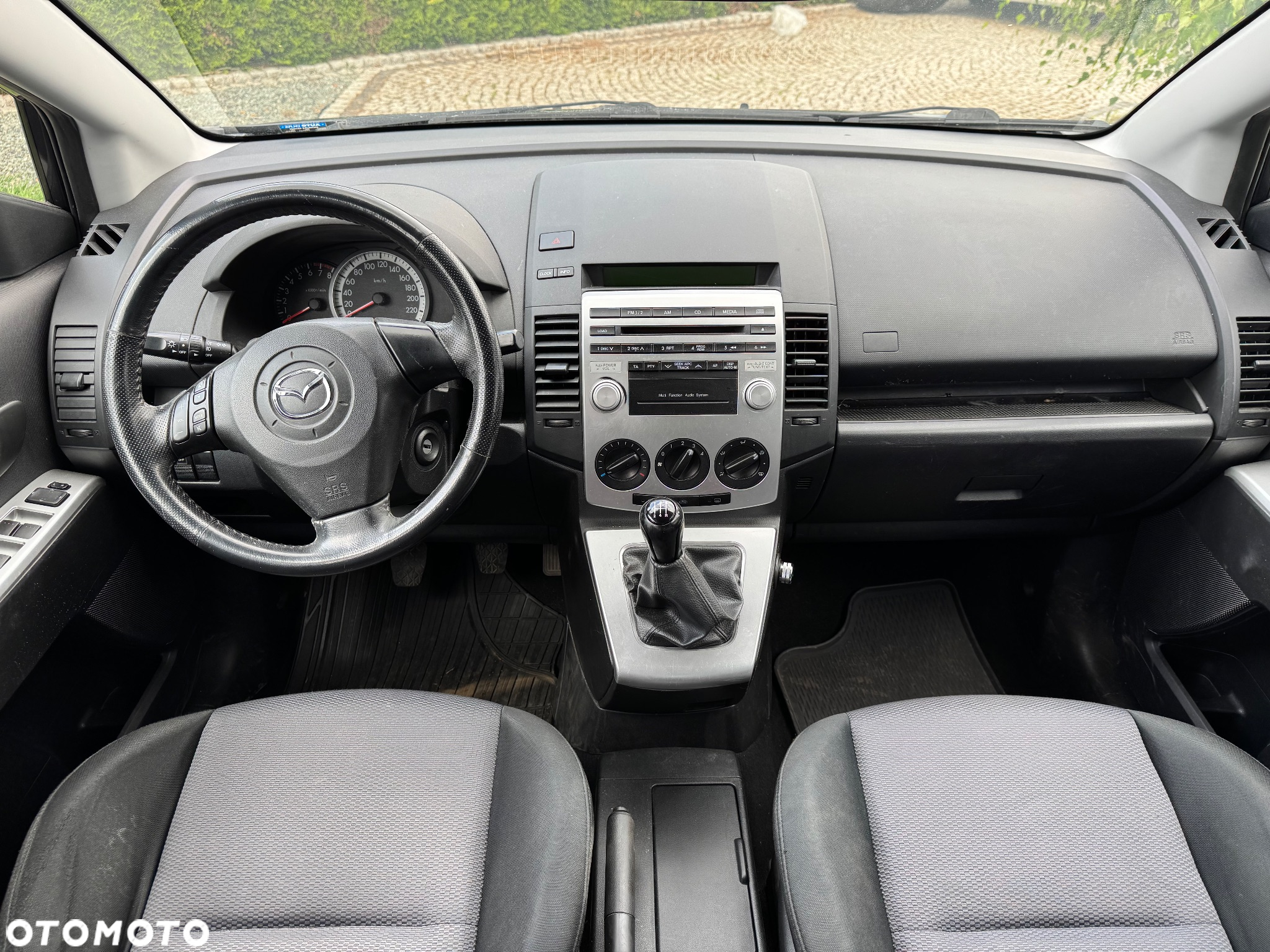Mazda 5 - 22