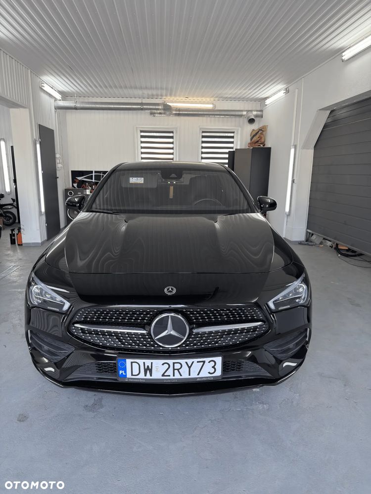 Mercedes-Benz CLA 200 4-Matic AMG Line 8G-DCT - 1