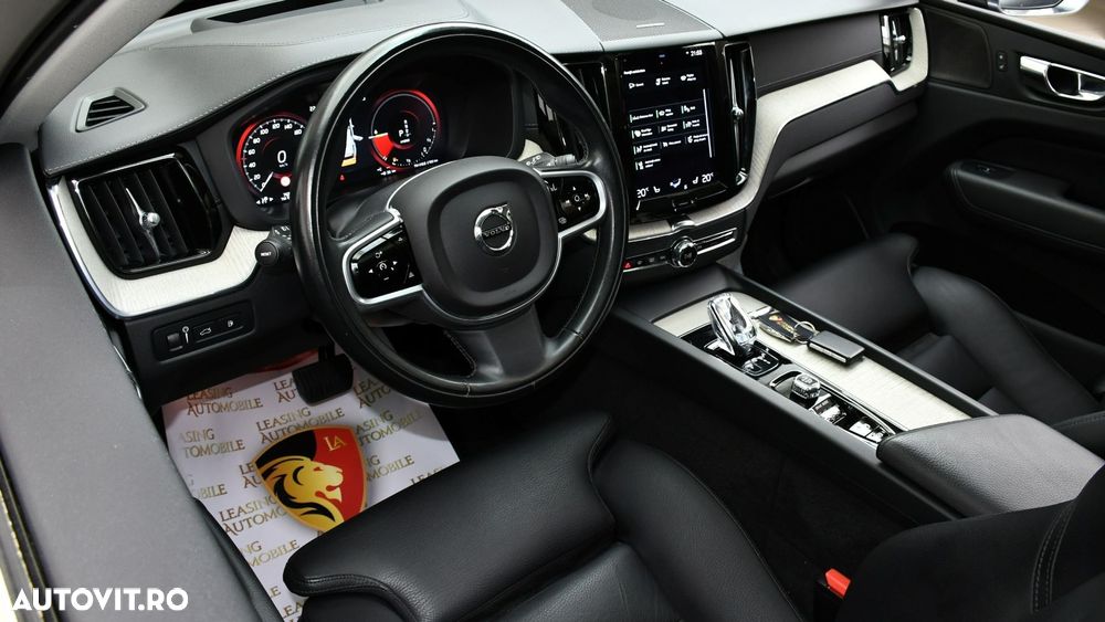 Volvo XC 60 Recharge T6 Twin Engine eAWD Inscription Expression - 9