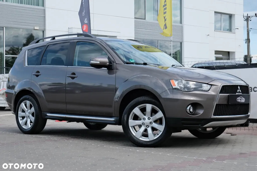 Mitsubishi Outlander 2.0 2WD - 3