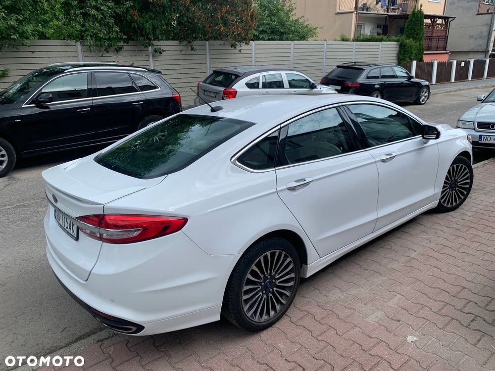 Ford Fusion 2.0 EcoBoost Titanium - 4