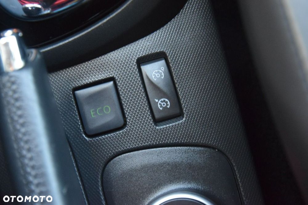 Renault Captur TCe 120 EDC Helly Hansen - 31