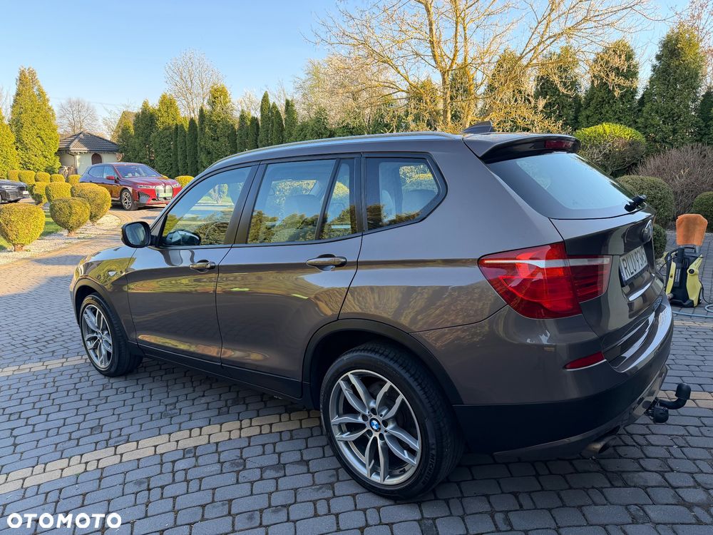 BMW X3 xDrive20d - 13