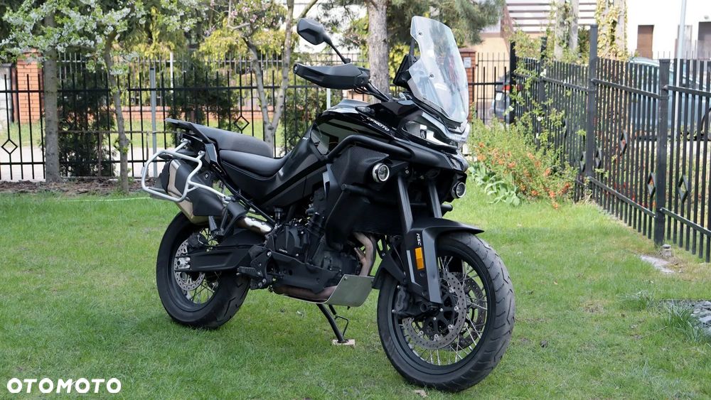 CFMoto 800MT Explore - 1