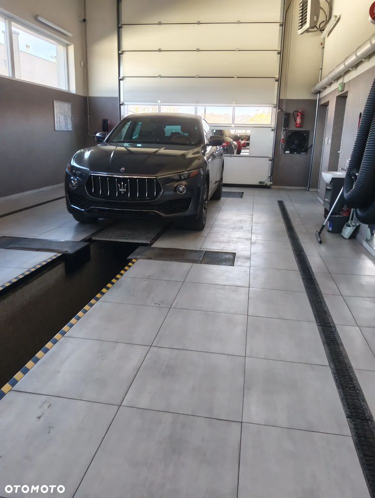 Maserati Levante - 17