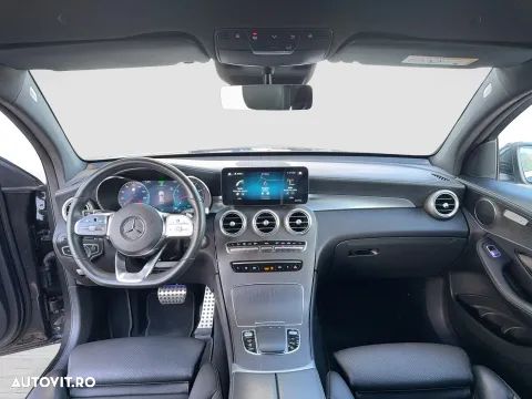 Mercedes-Benz GLC Coupe 300 4MATIC MHEV - 11