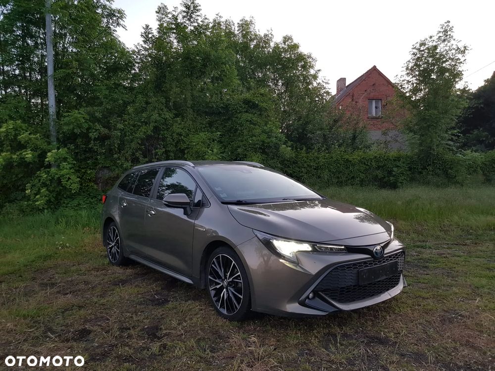 Toyota Corolla - 4
