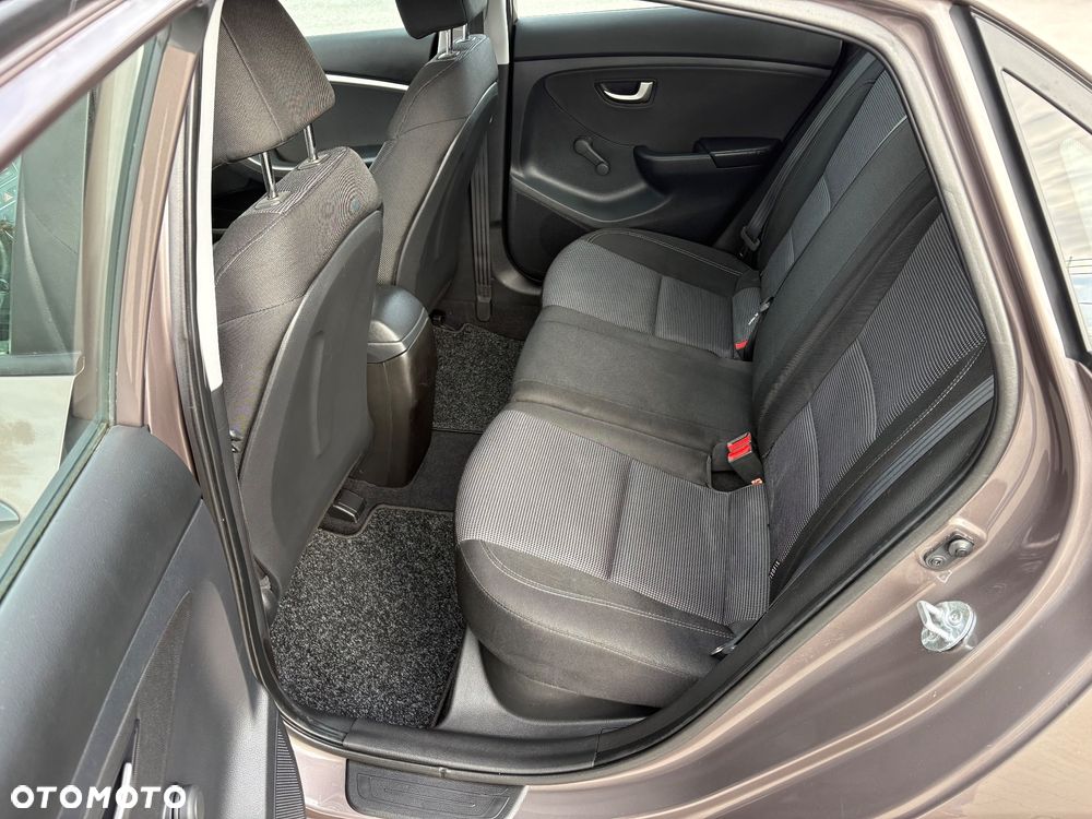 Hyundai i30 1.4 Style - 23