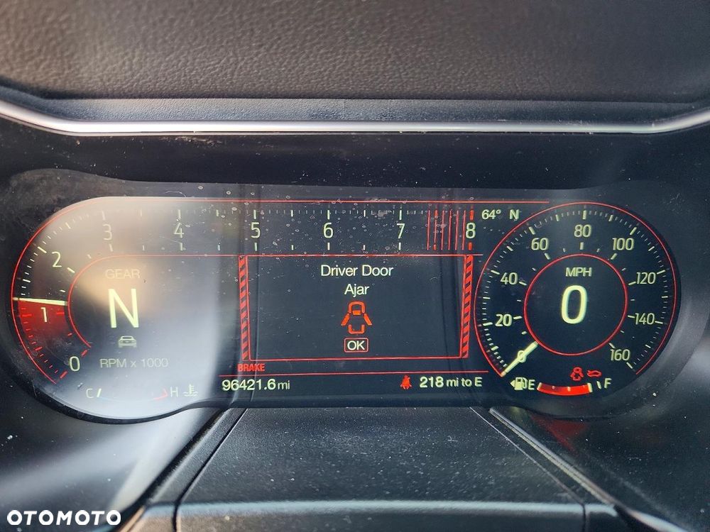 Ford Mustang 5.0 V8 GT - 11