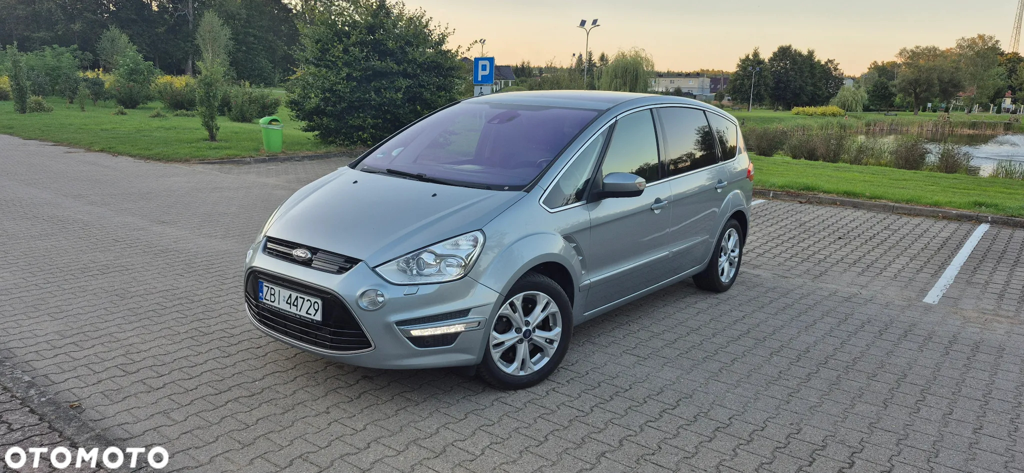 Ford S-Max 2.0 TDCi DPF Titanium - 3