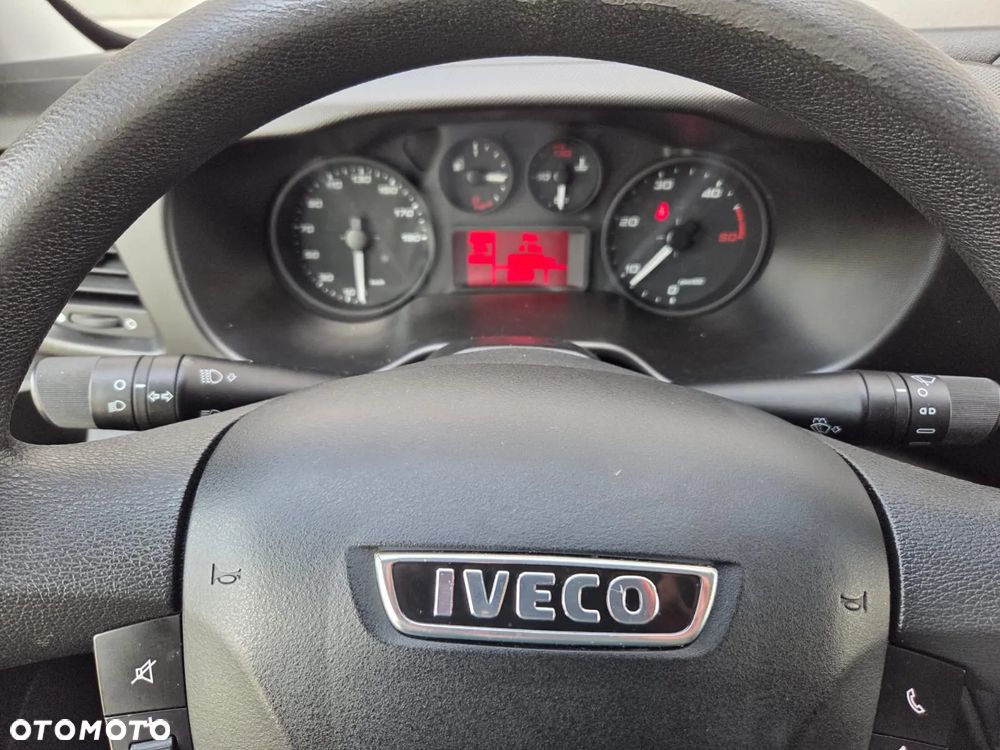 Iveco DAILY - 10