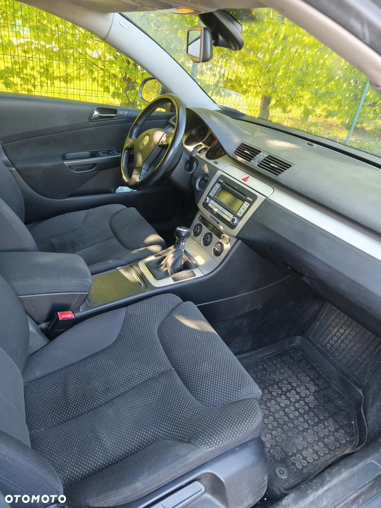 Volkswagen Passat 2.0 TDI 4Mot Comfortline - 6