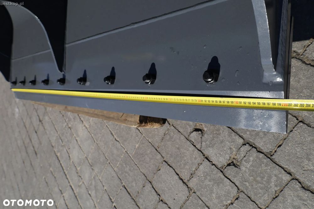 S60 Łyżka skarpowa hydrauliczna Strickland S60 0.8m3 200cm - 13