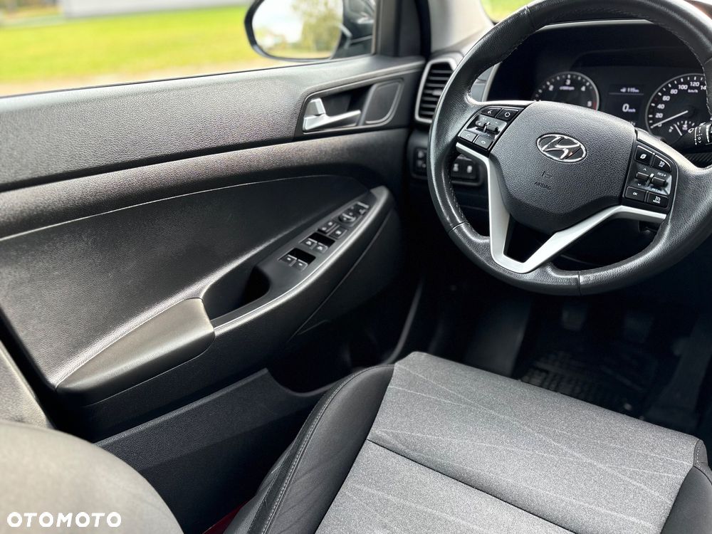 Hyundai Tucson blue 1.6 CRDi 4WD Premium - 23