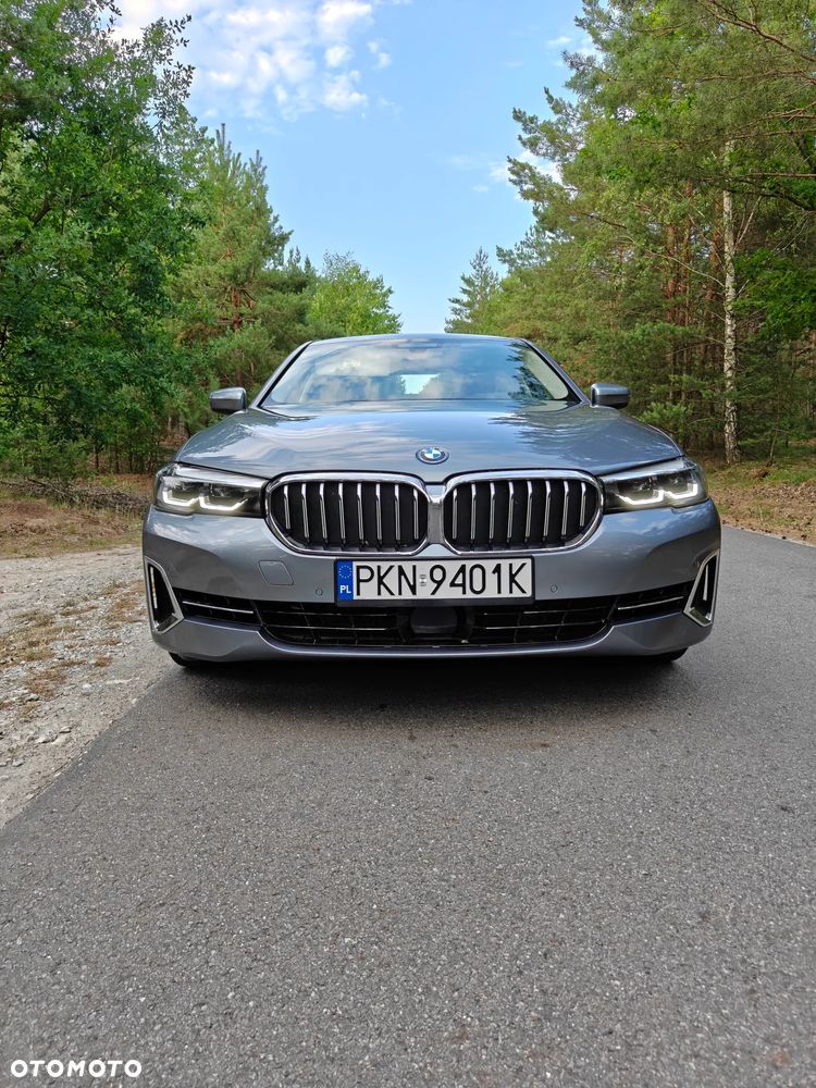 BMW Seria 5 530e Luxury Line - 4