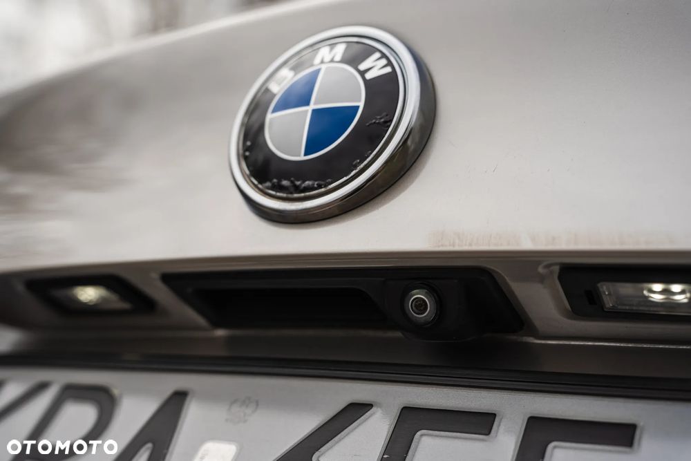 BMW X6 xDrive30d - 16