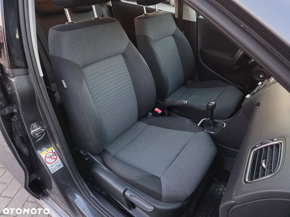 Volkswagen Polo 1.6 TDI DPF Highline - 8