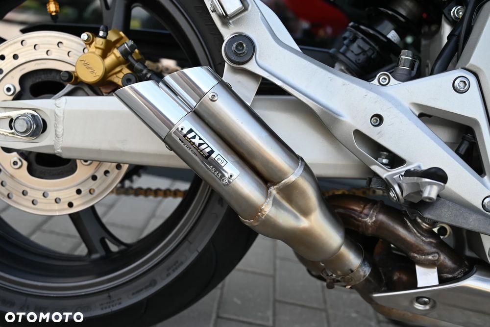 Honda Hornet - 35