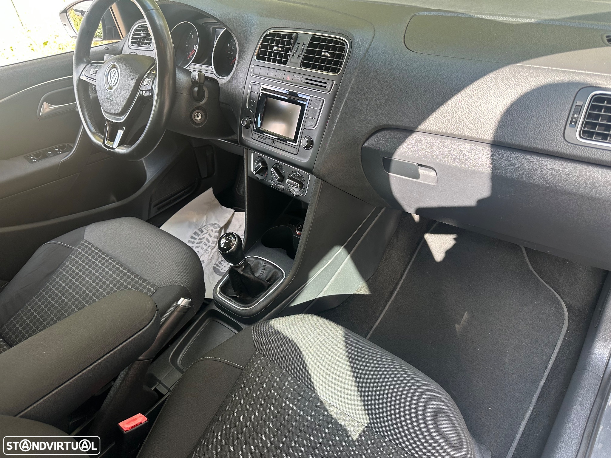 VW Polo 1.4 TDi BlueMotion - 9