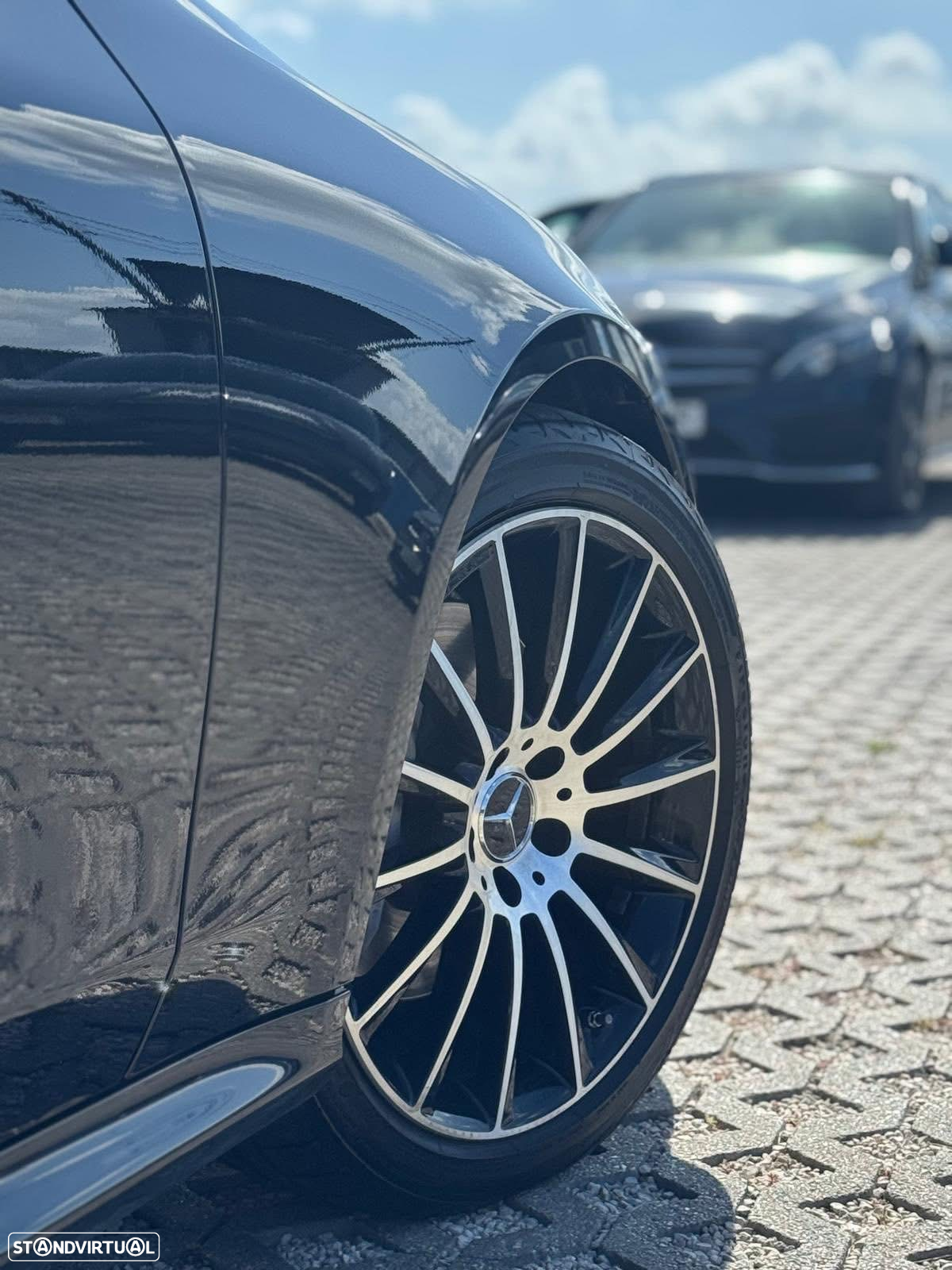 Mercedes-Benz CLS 300 d AMG Line - 16