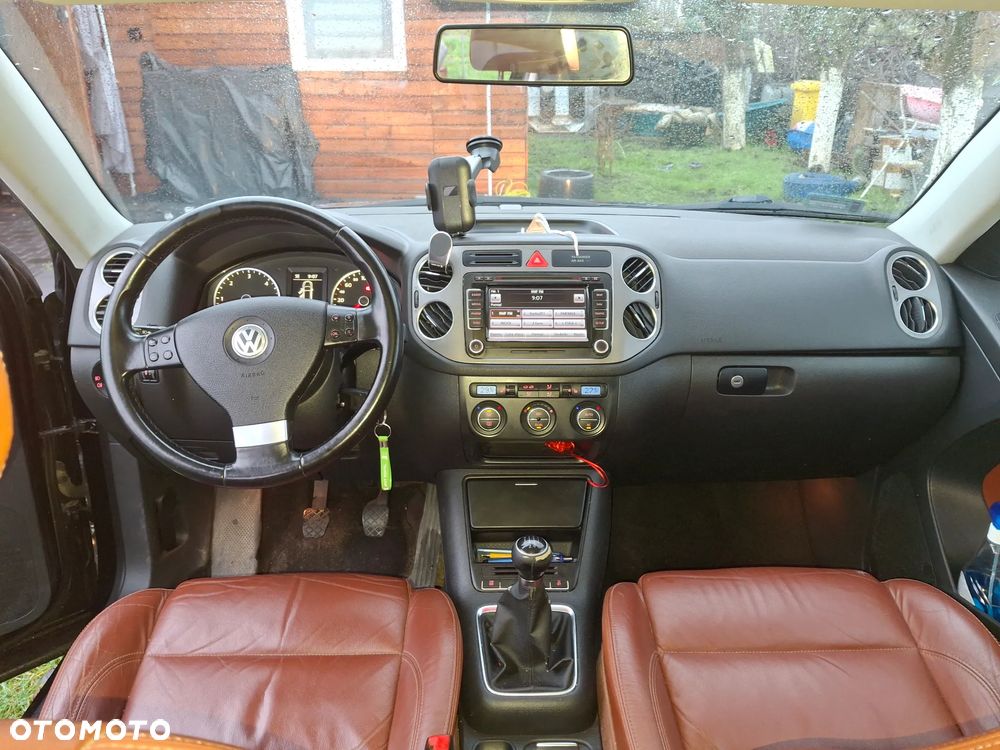 Volkswagen Tiguan 2.0 TDI BlueMot Trend&Fun - 8