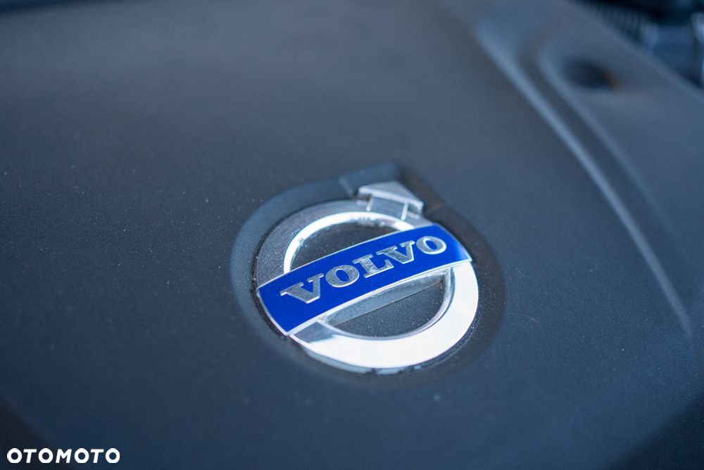 Volvo XC 60 D4 Geartronic Summum - 16