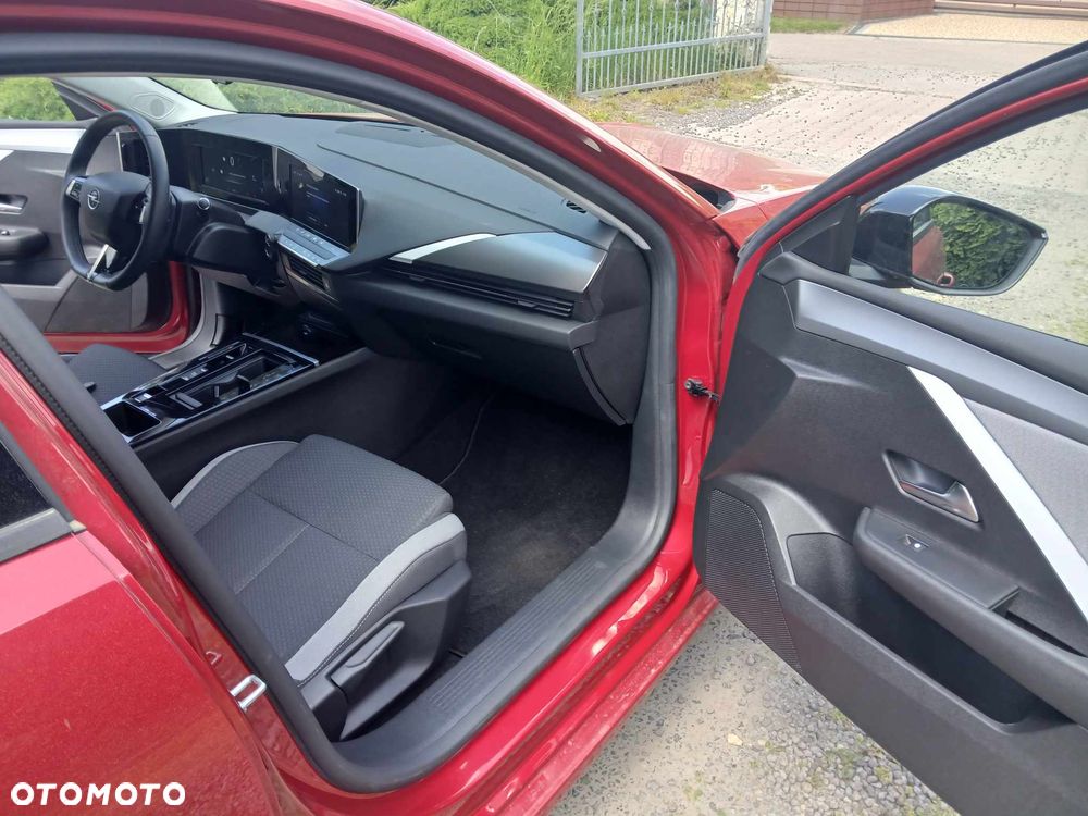 Opel Astra 1.5 D Automatik Business Elegance - 10
