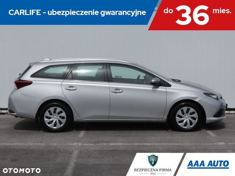 Toyota Auris - 8