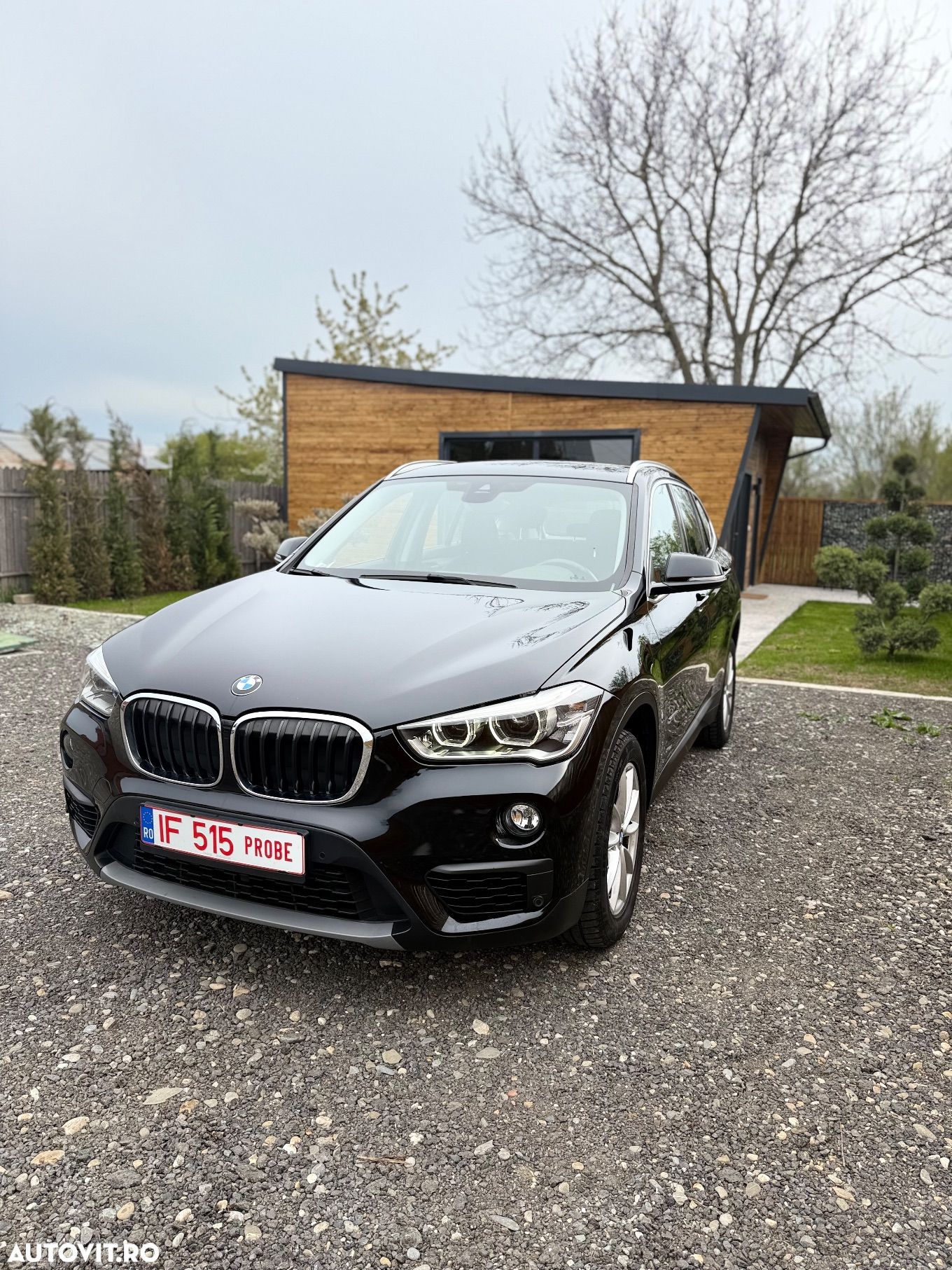 BMW X1 xDrive18d Aut. Sport Line - 1