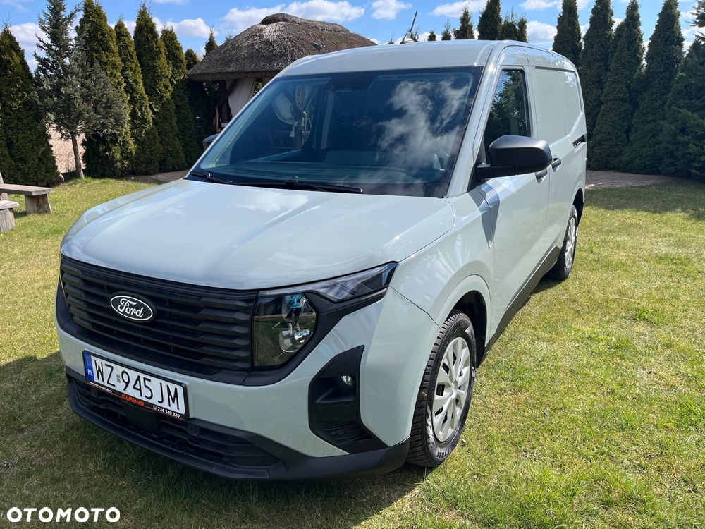 Ford Transit Courier - 1