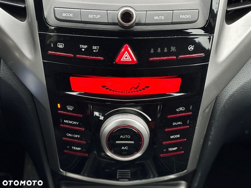 SsangYong/KGM Tivoli 1.6 Quartz - 20