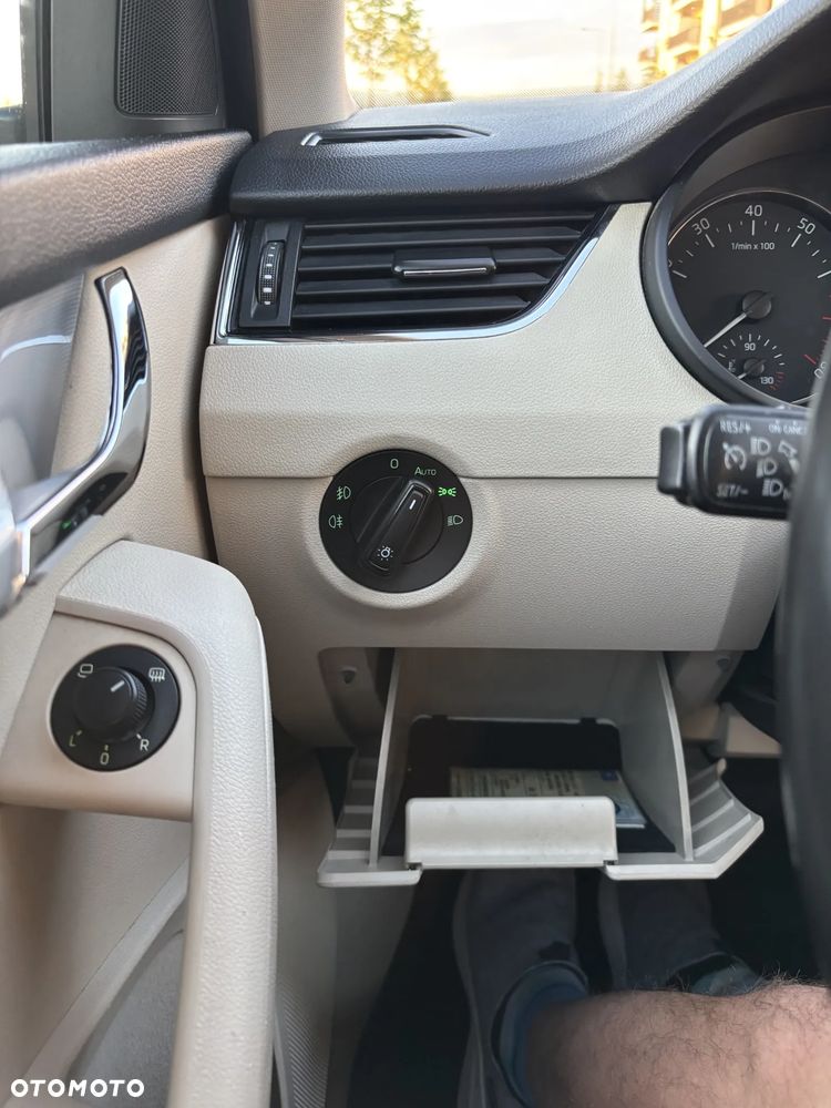 Skoda Octavia 1.4 TSI Style DSG - 19