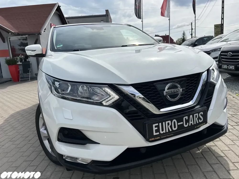 Nissan Qashqai 1.2 DIG-T N-Vision - 9