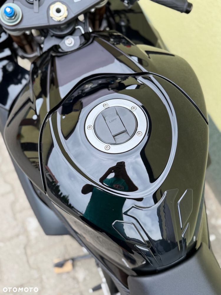 Suzuki GSX-R - 36