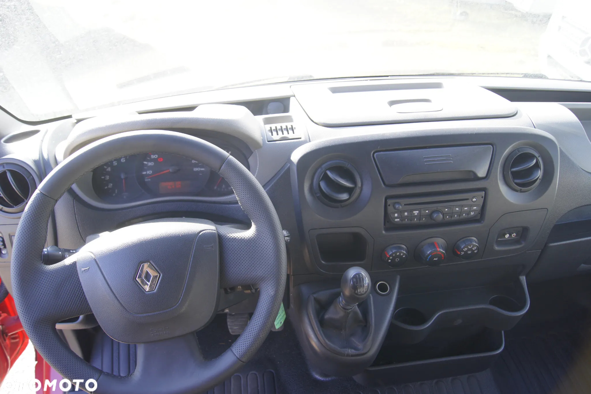 Renault Master - 11