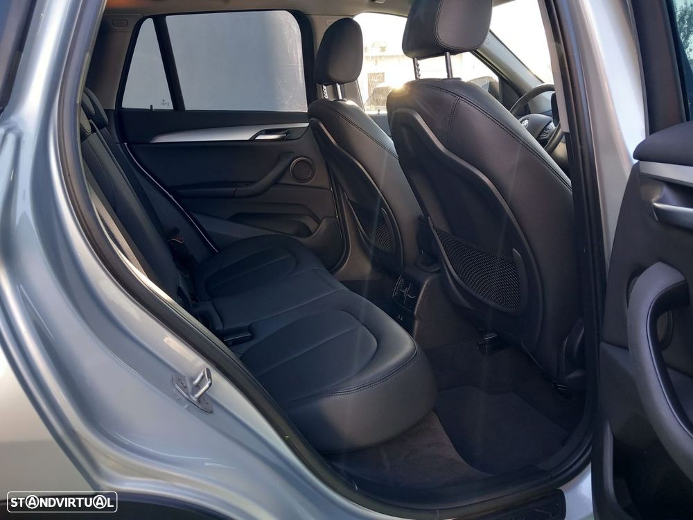 BMW X1 16 d sDrive Auto Line Sport - 25