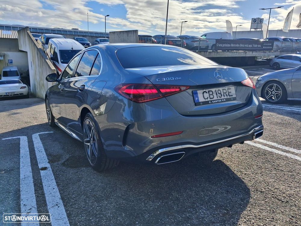 Mercedes-Benz C 300 de AMG Line - 9
