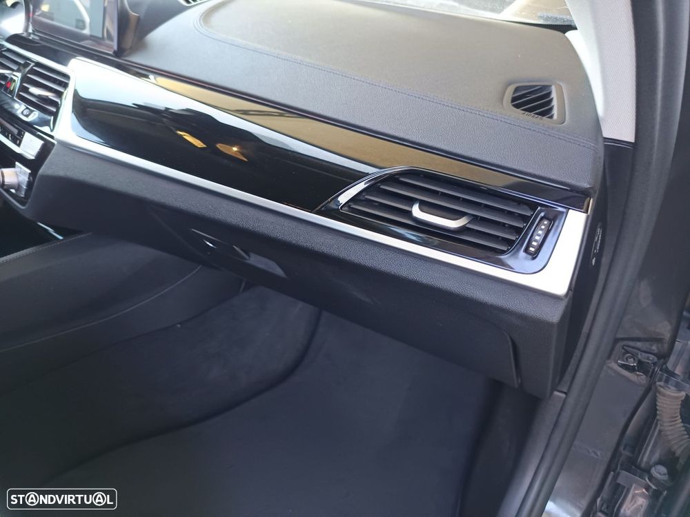BMW 520 d Line Luxury Auto - 22