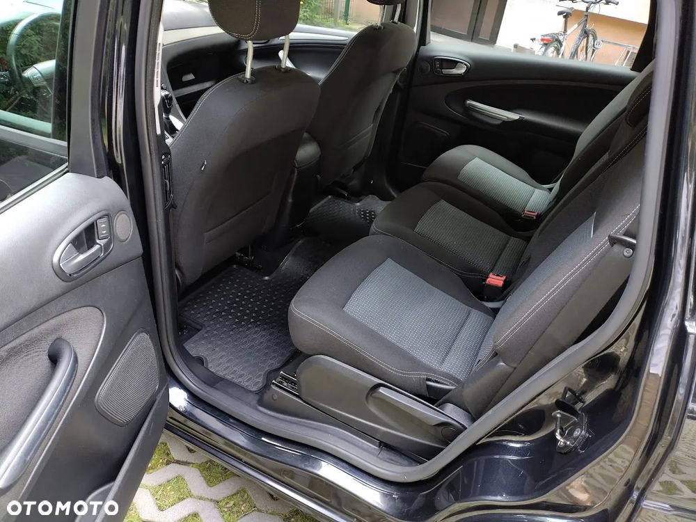 Ford S-Max 2.0 TDCi DPF Titanium - 12