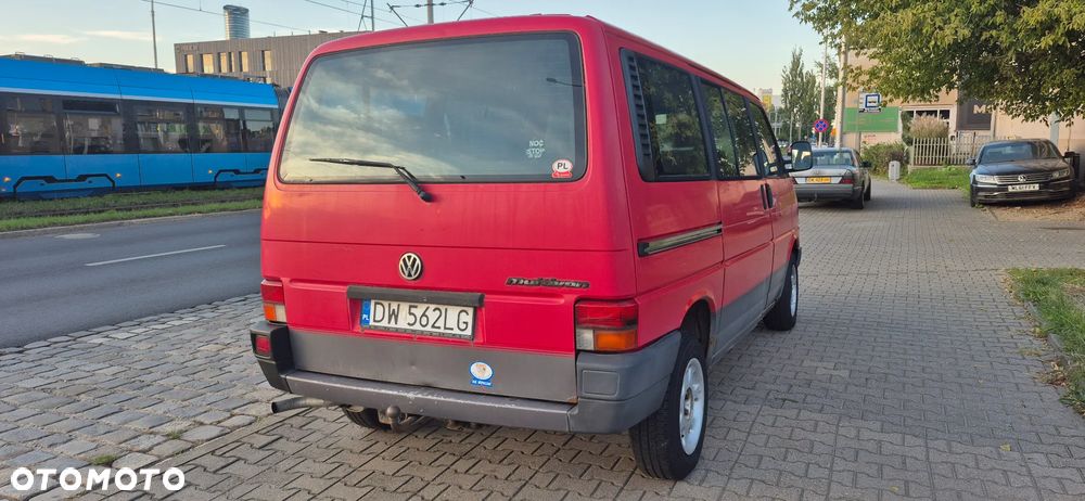 Volkswagen Multivan D - 4