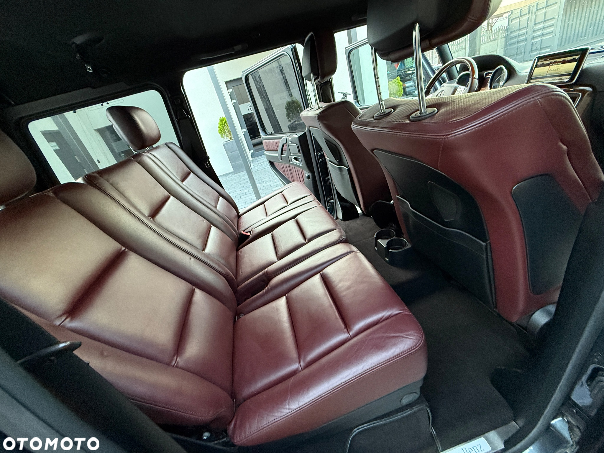 Mercedes-Benz Klasa G 500 L - 32