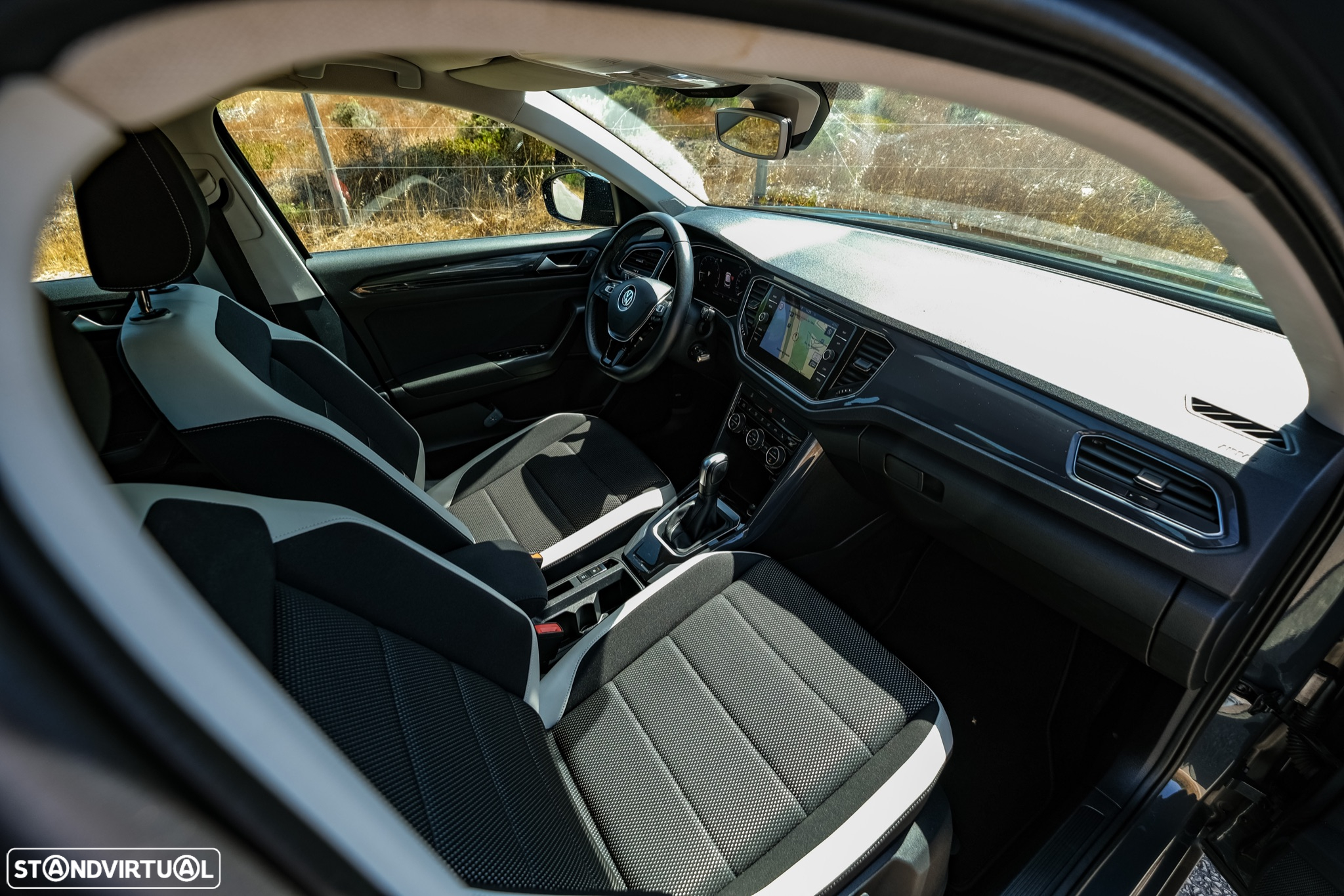 VW T-Roc 1.5 TSI Sport DSG - 15
