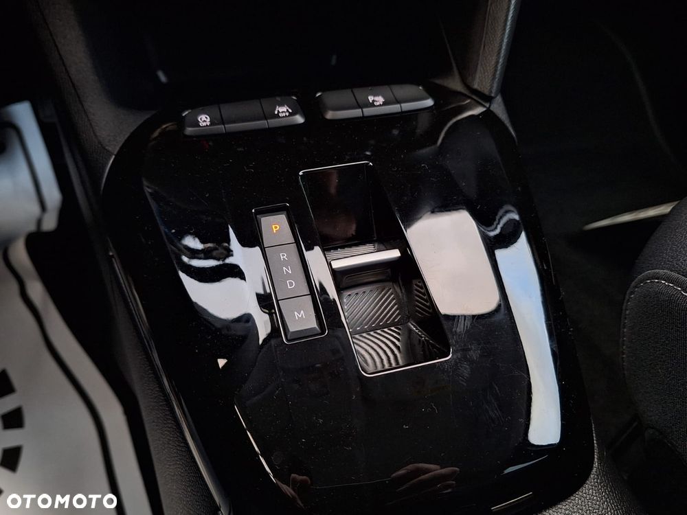 Opel Corsa 1.2 T Edition S&S - 15