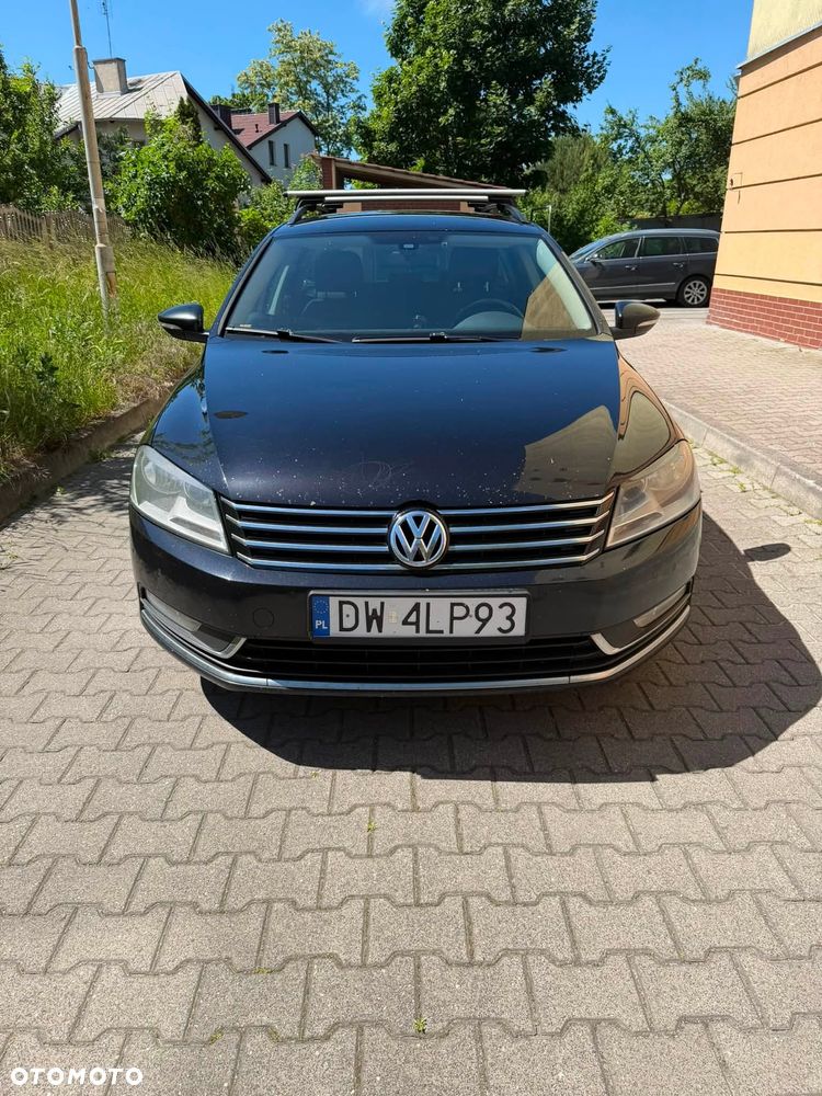 Volkswagen Passat - 2