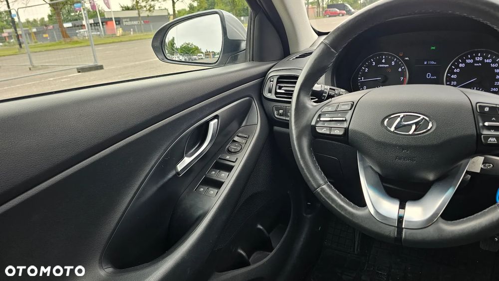 Hyundai i30 1.5 DPI Smart - 14