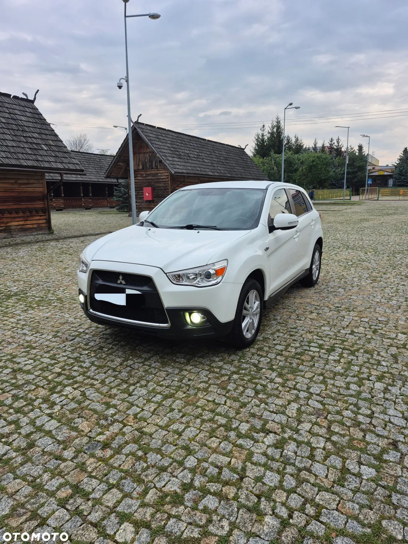 Mitsubishi ASX 1.8 DID Instyle NAVI AS&G - 1